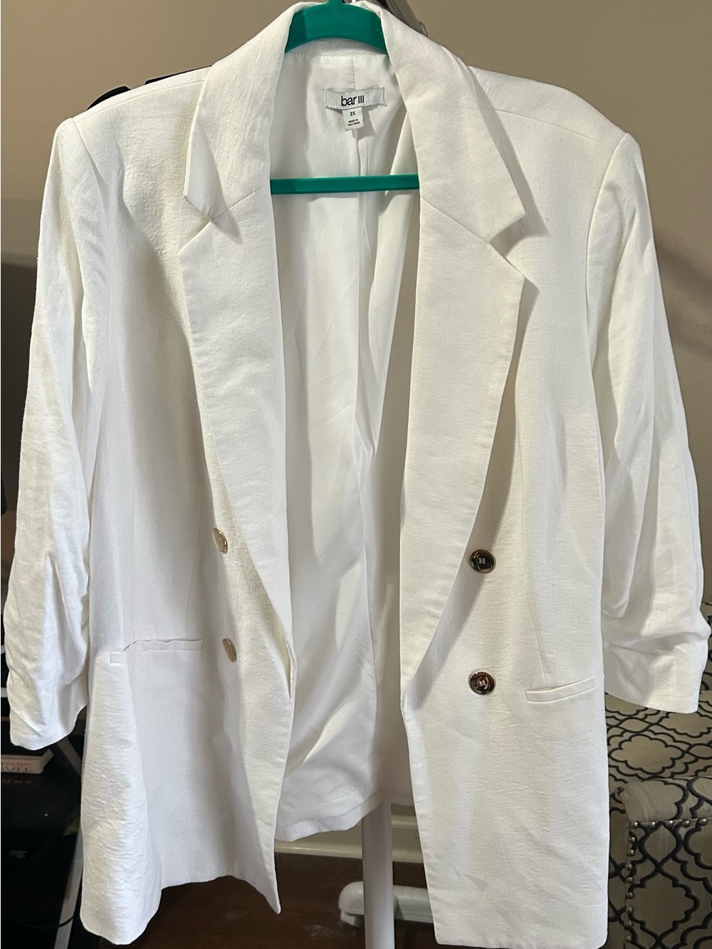 Linen Blend Bar III White Double-Breasted Lightweight Blazer
